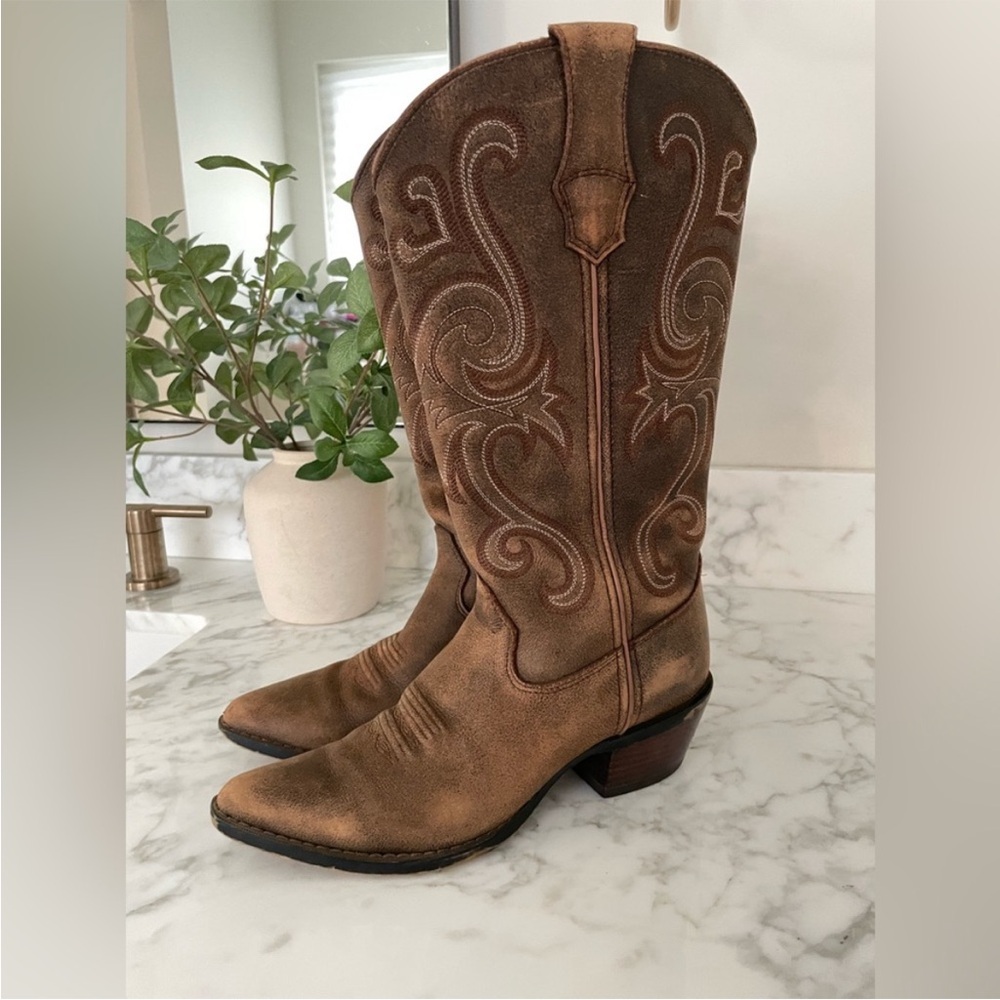 Durango Brown Heeled Boots
